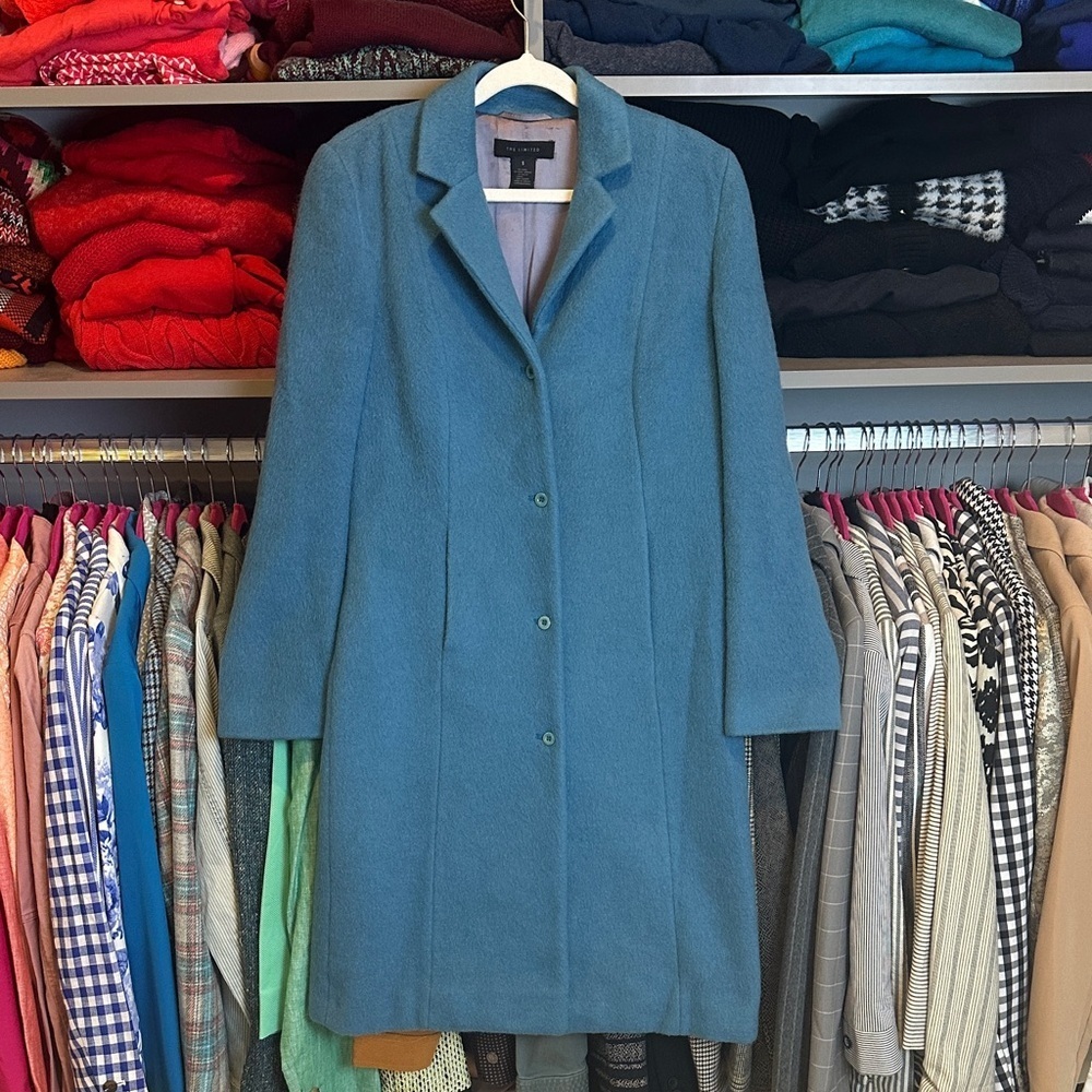 The Limited 50% wool 4 button closure 2 pocket coat size S